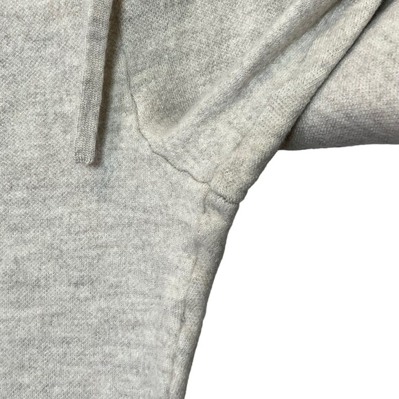 Welcome to my closet! - Picture 9 of 11